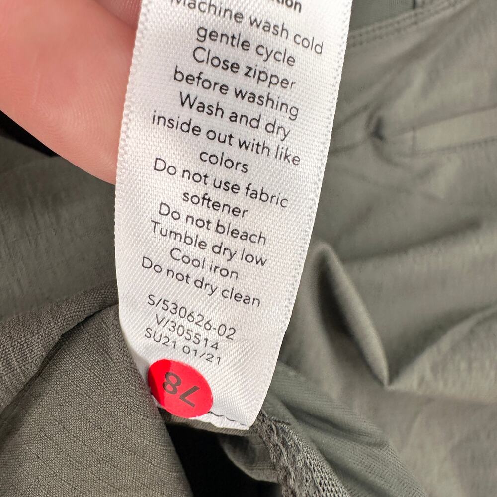 ATHLETA NWT Trekkie North Shorts in Mountain Olive Green // 24 - Picture 13 of 15